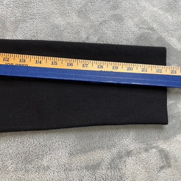 Meshki Lennox Collared Knit Jumper Black Deep V-Neck Crop Top TP04928KD3 Medium - Picture 12 of 13